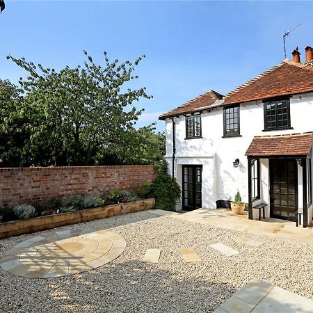 Henry VIII Cottage In The Heart Of Henley Dış mekan fotoğraf