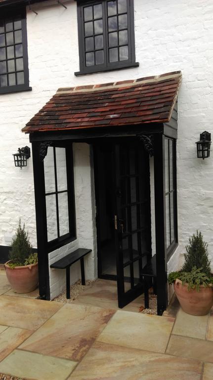 Henry VIII Cottage In The Heart Of Henley Dış mekan fotoğraf
