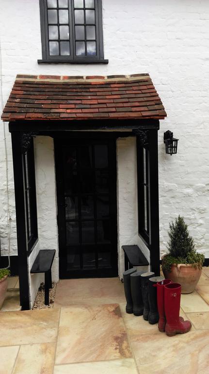 Henry VIII Cottage In The Heart Of Henley Dış mekan fotoğraf